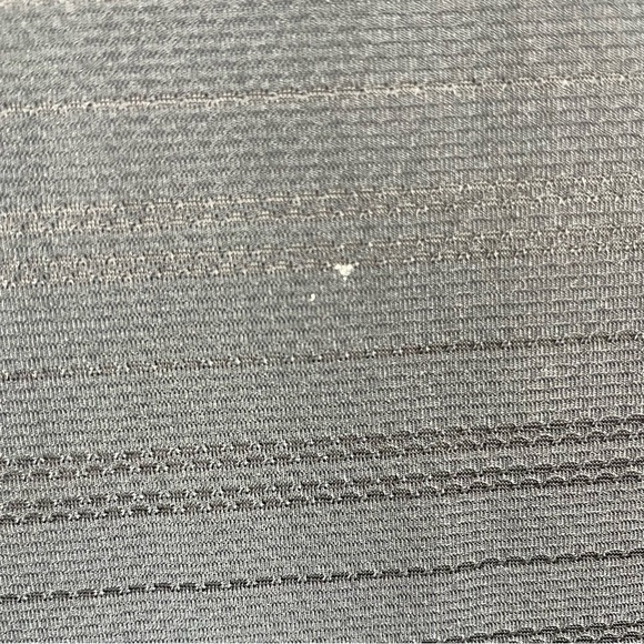 Zyia black lasercut tank XL - Picture 4 of 4